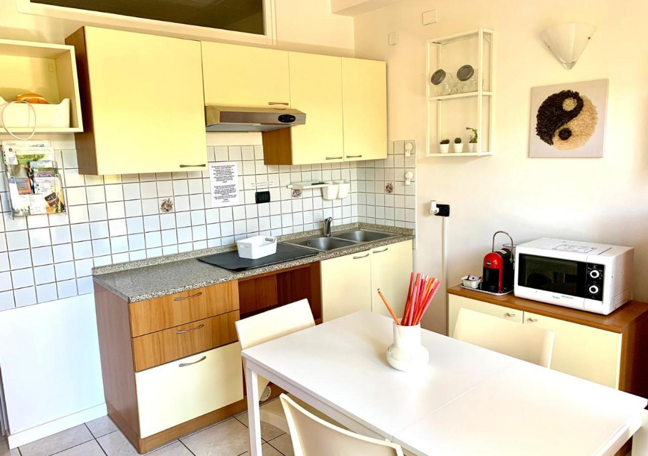 Gardalakeapartment A Sirmione Exterior foto